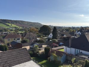 Photo 27- click for photo gallery